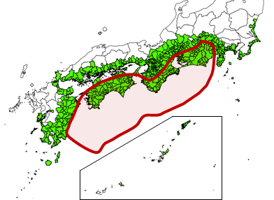 画像）　南海トラフ地震防災対策推進地域、（緑色に塗られた領域、赤線で囲まれた領域は南海トラフ巨大地震の想定震源域、内閣府資料に一部加筆）