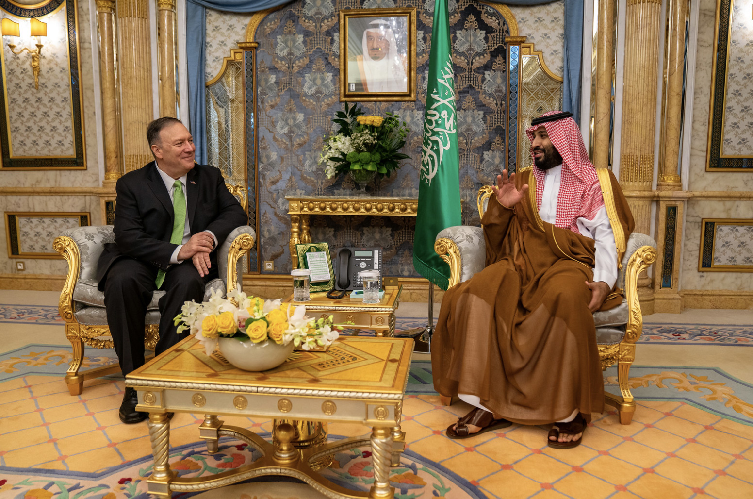 写真）ポンペオ米国務長官とサウジアラビア　ムハンマド・ビン・サルマン皇太子（9月18日サウジアラビア）