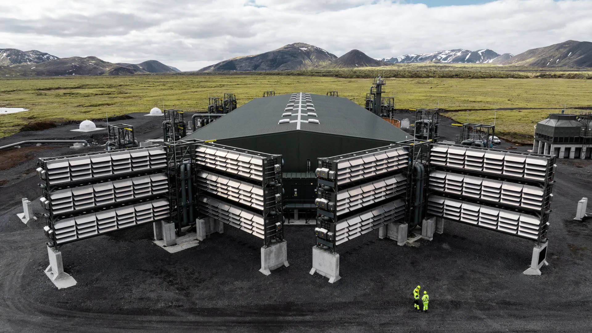 大気からCO₂を回収する世界最大級の施設アイスランドに　その名も「マンモス」