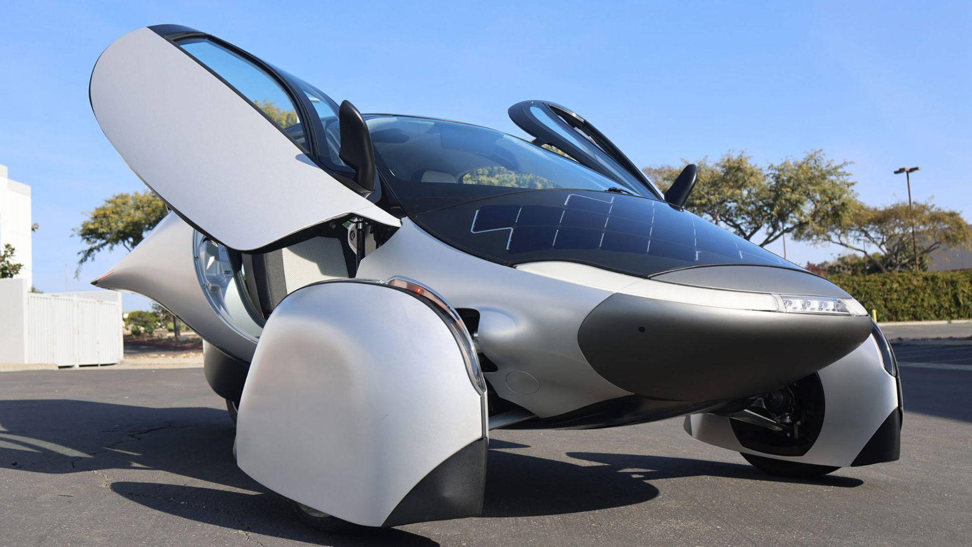 写真）Aptera Solar EV