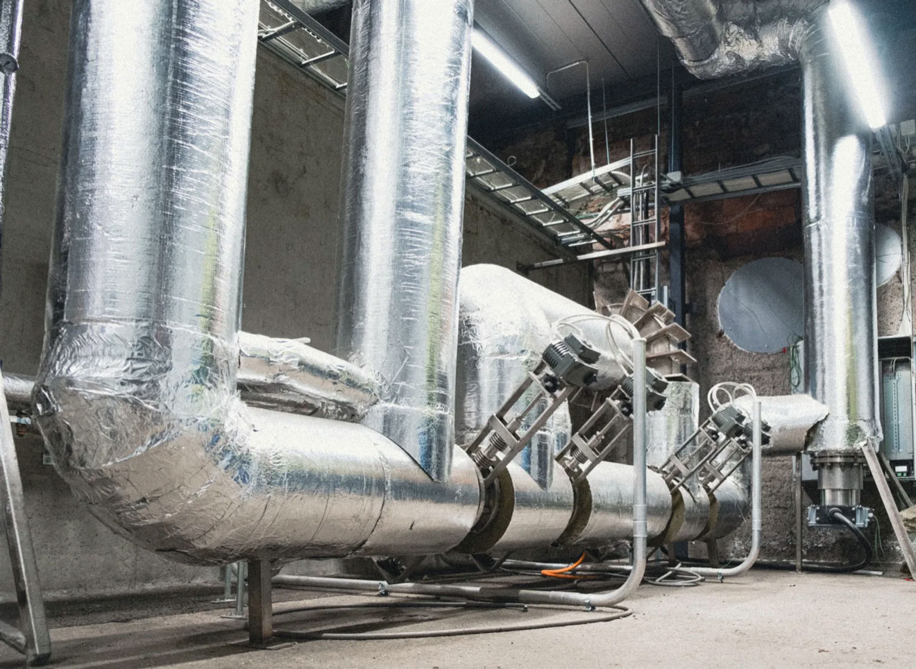 写真）2020年から2021年の冬に開始された砂電池のパイロットプロジェクトで接続された地域の地域暖房ネットワーク。フィンランド・タンペレ