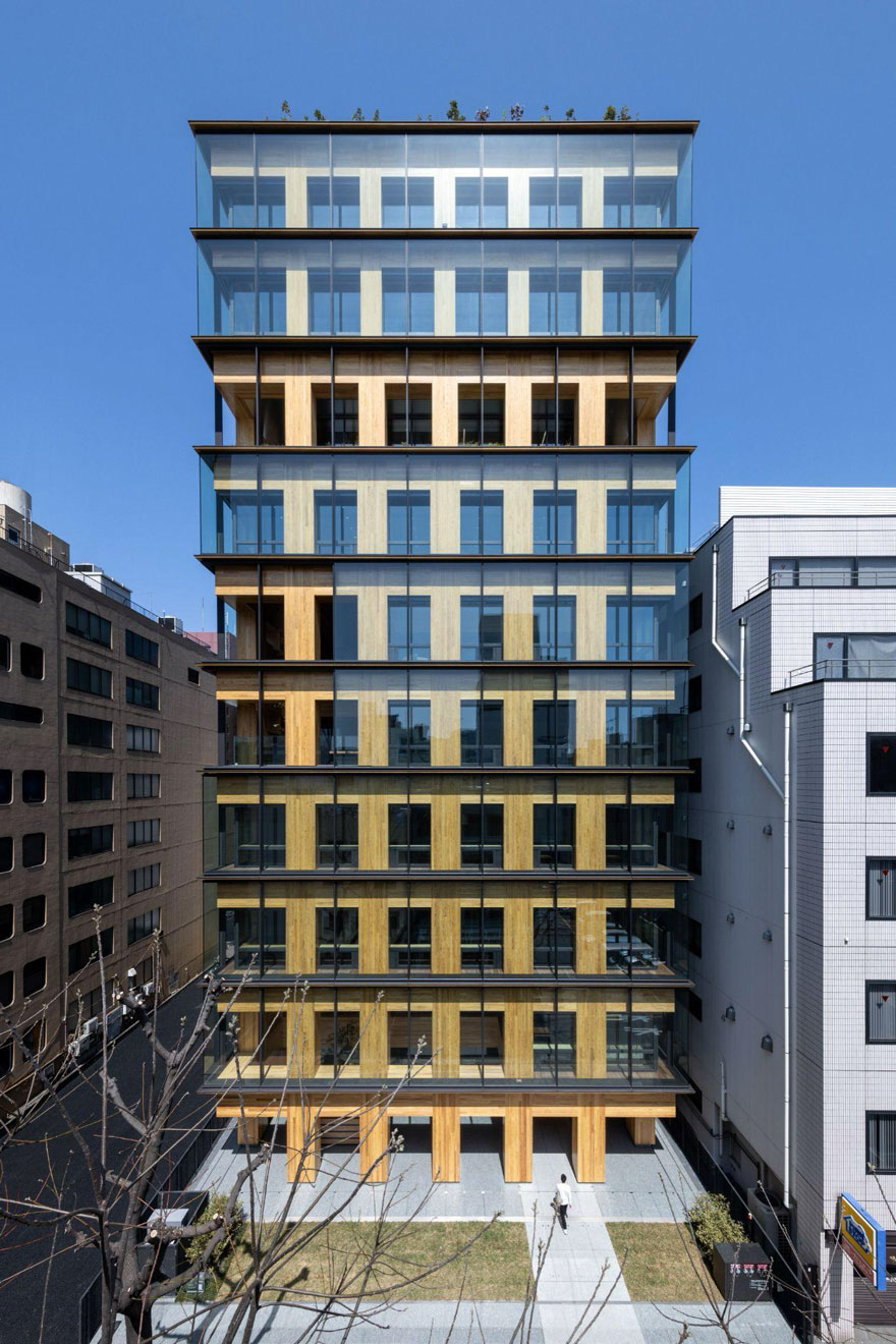 写真）大林組　純木造建築物で国内最高層（11階）のPort Plus外観